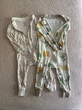Burt’s Bees Cream & Green Woodland & Bicycle Print One-Piece Pajamas